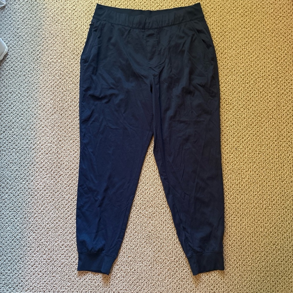 The North Face Women’s Black Jogger Pants Size Large
